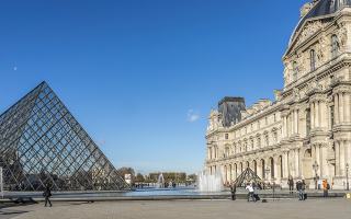 Louvre Museum